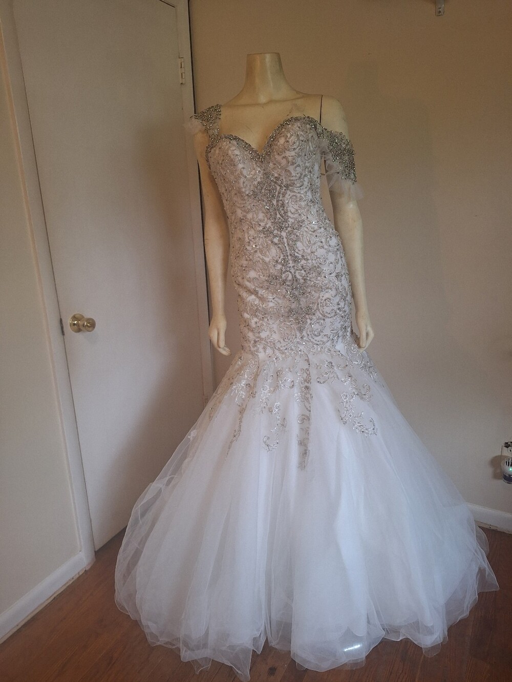 Allure Bridals Ivory Crystal-Embellished Mermaid Wedding Gown